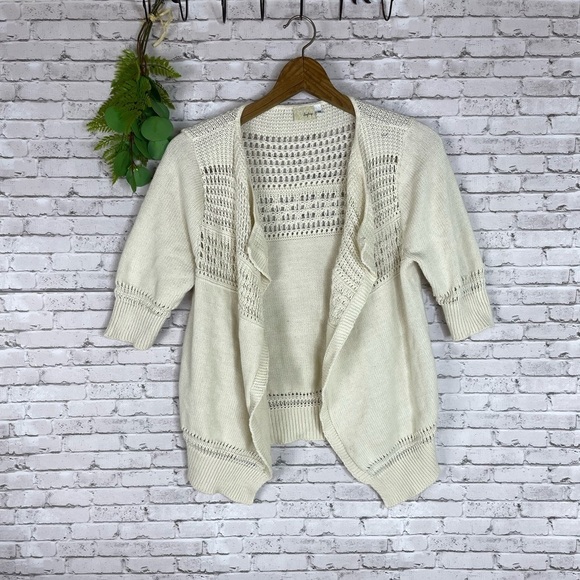 Daytrip Ivory Crochet Short Sleeve Cardigan - Picture 1 of 5